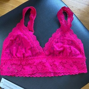 Hanky Panky Crossover bralette